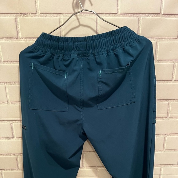 SCRUBSTAR women 2pcs scrubs set top and pants /size XS - Picture 12 of 16